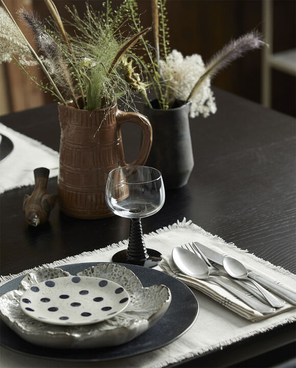 GRAINY plate, L, dark blue