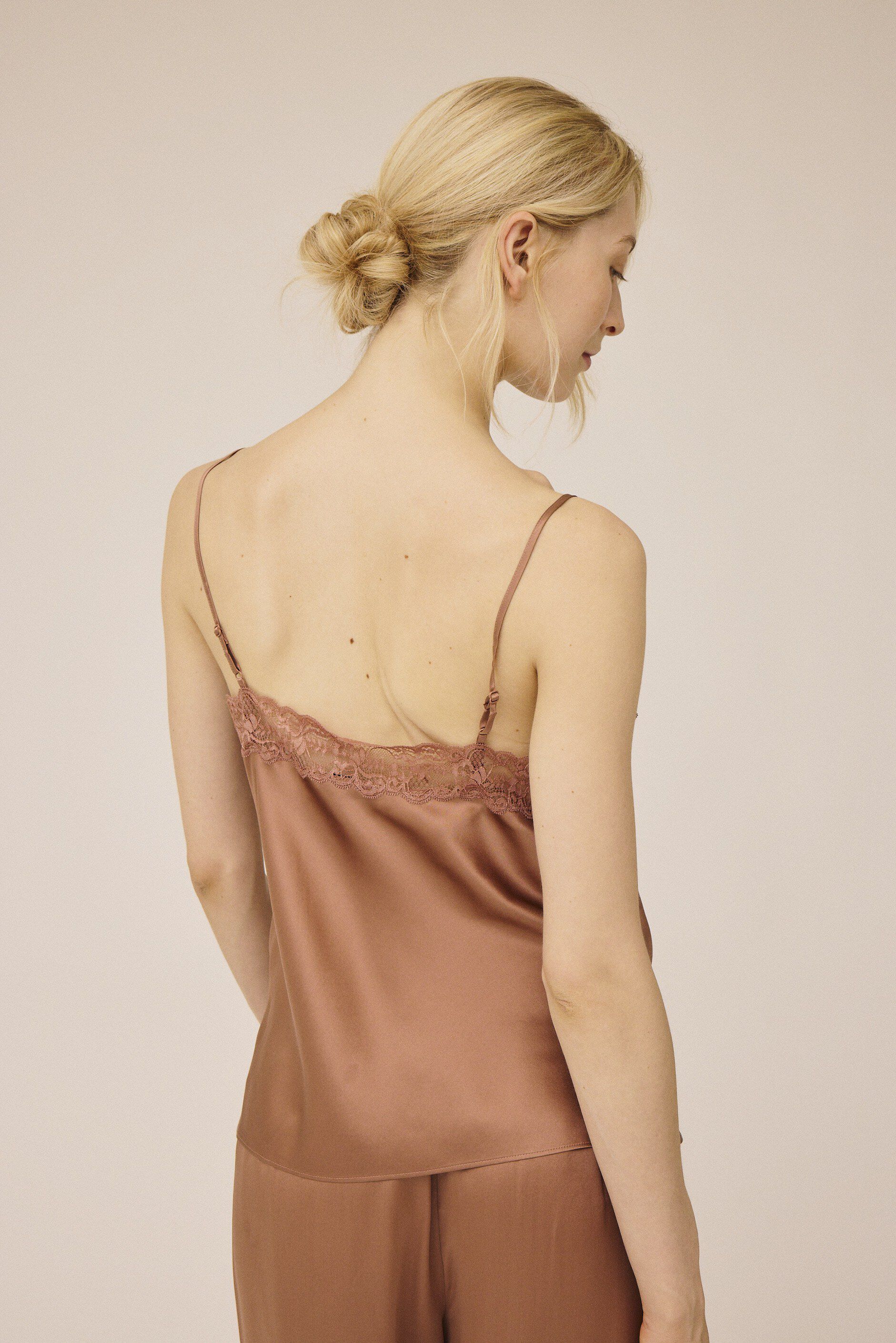 Moon 3 G - Strap Top w. Lace, 100% Silk