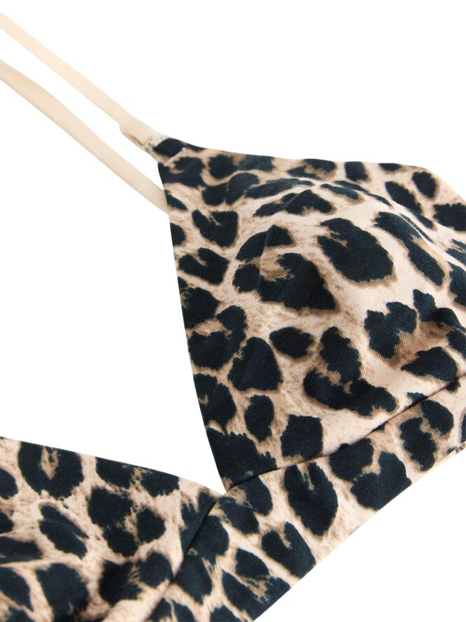 Comfy, unpadded soft bra in cotton