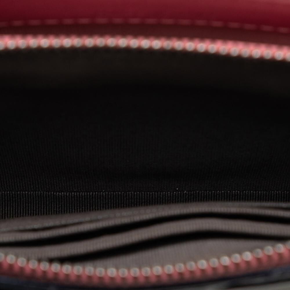 Chanel Wallet On Chain