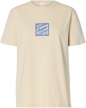 SLFRELAXED BROOK SS HOTEL AMOUR TEE