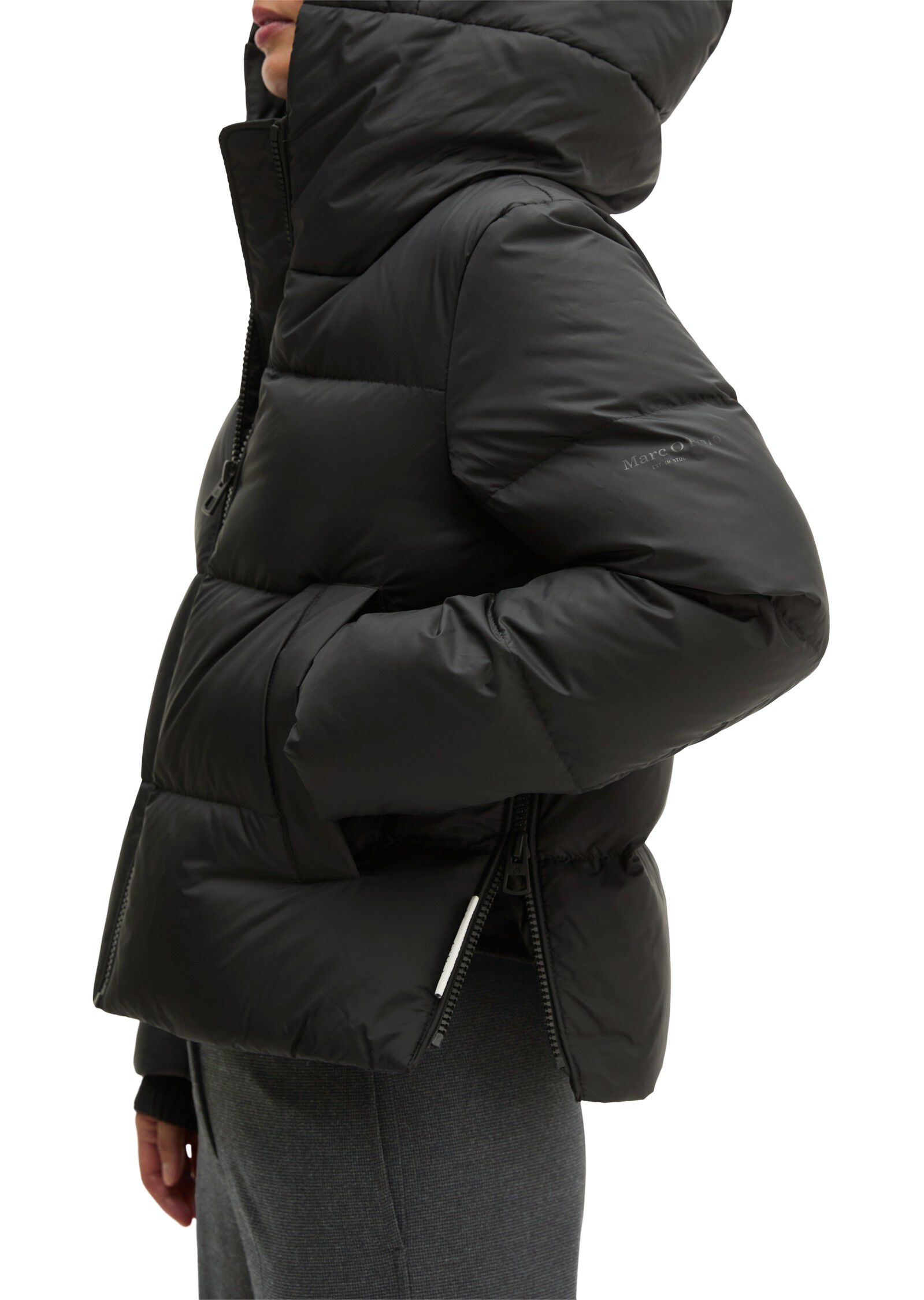 Woven Outdoor Jackets