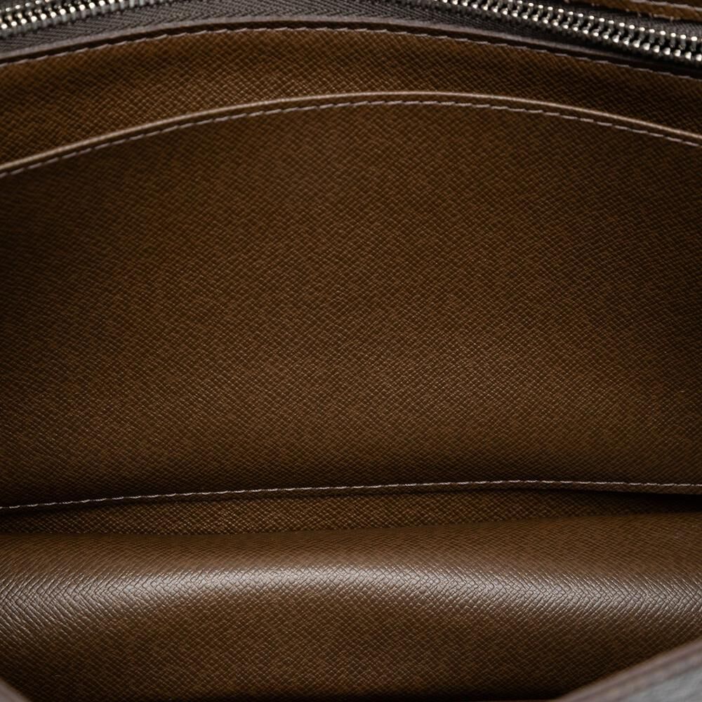 Louis Vuitton Clutch