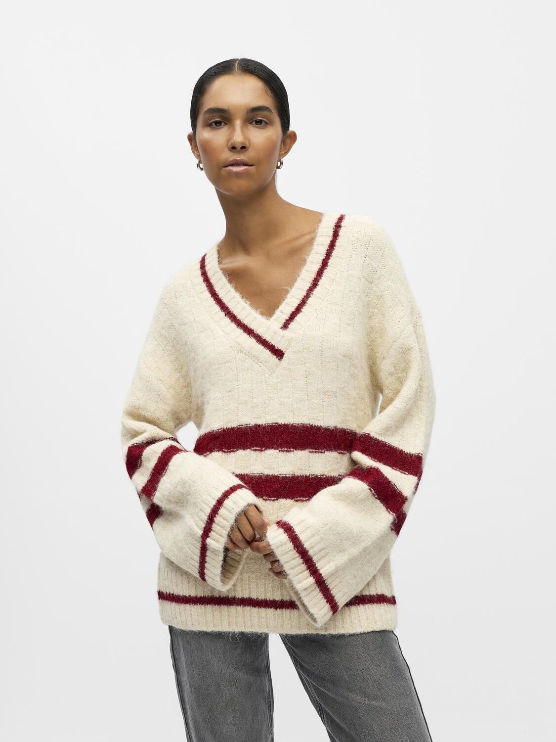 OBJJULINE L/S LO KNIT PULLOVER 140