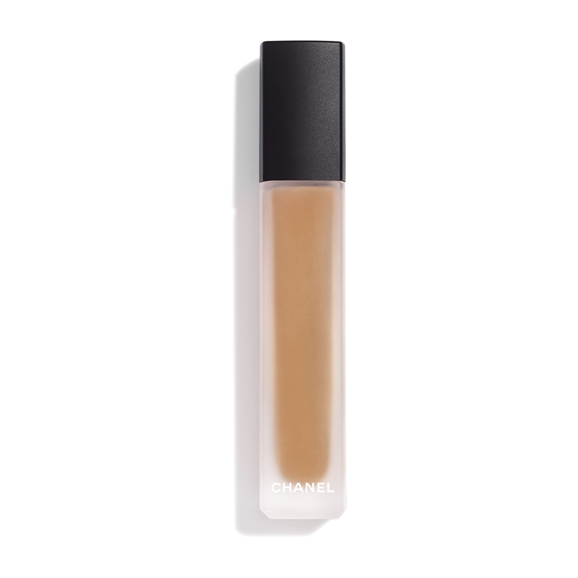 LANGTIDSHOLDBAR  KOMFORT HELE DAGEN  FARVEKORRIGERENDE CONCEALER MED F