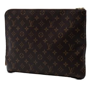 Louis Vuitton Clutch