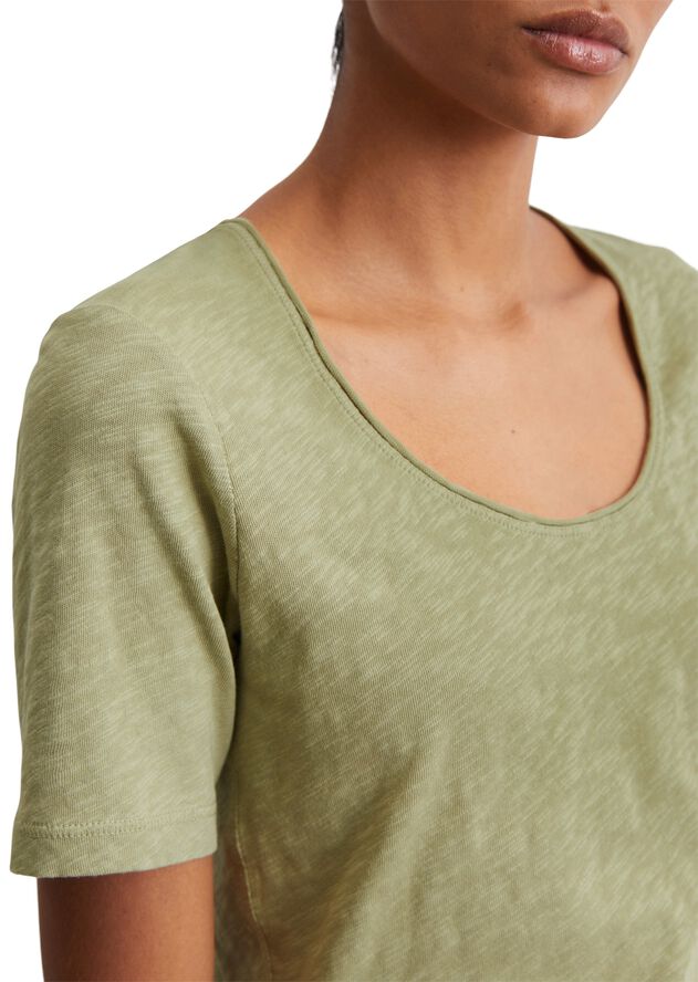 T-shirt, short sleeve, round neck