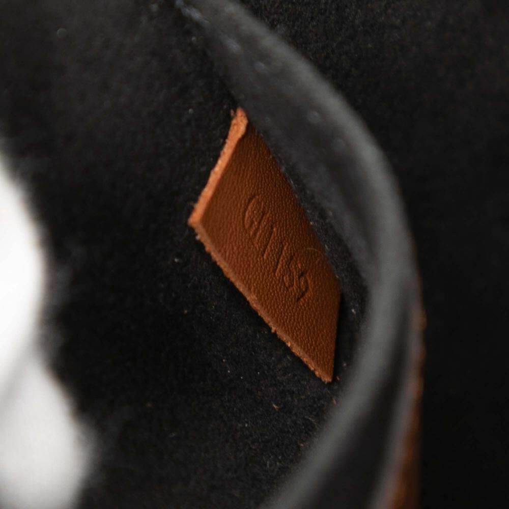 Louis Vuitton Dauphine