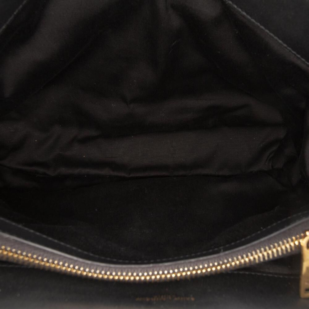 Yves Saint Laurent Shoulder Bag