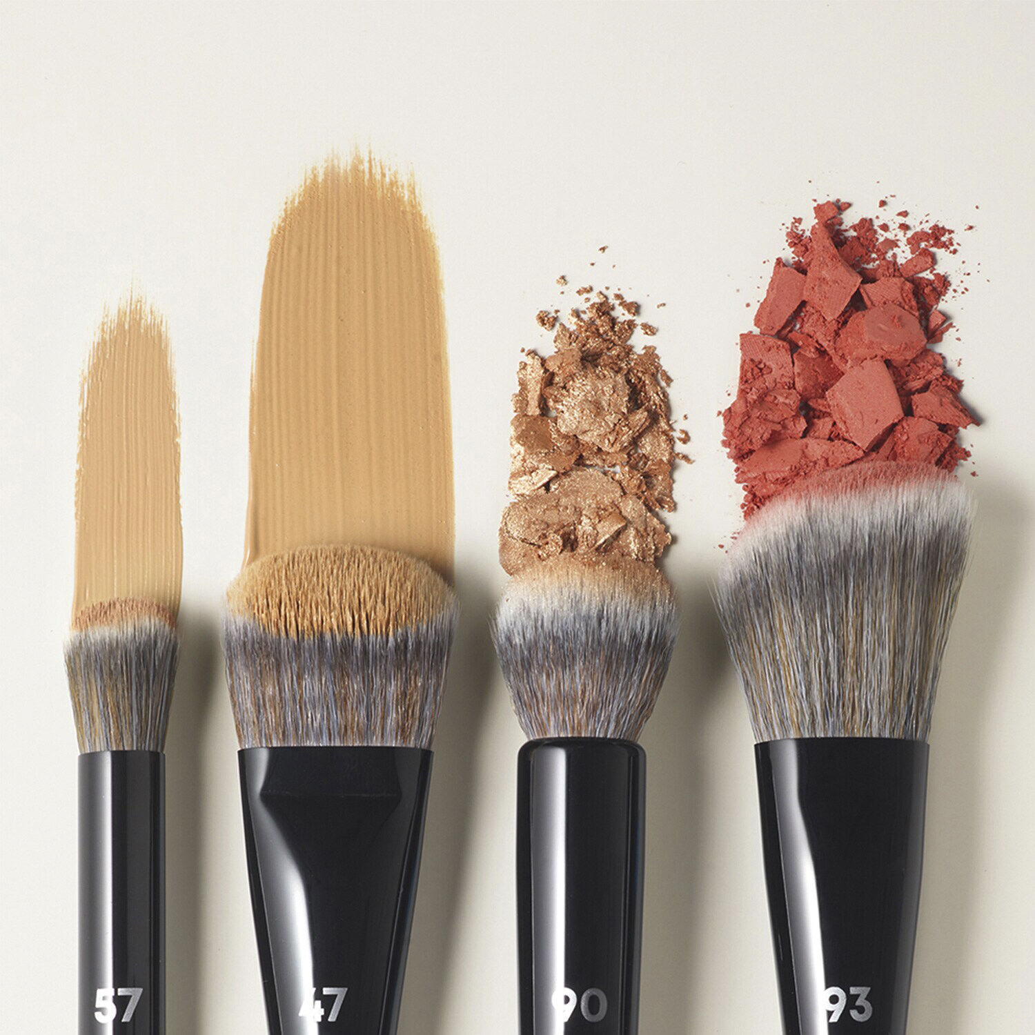 PRO FOUNDATION BRUSH 47 REVAMP-23