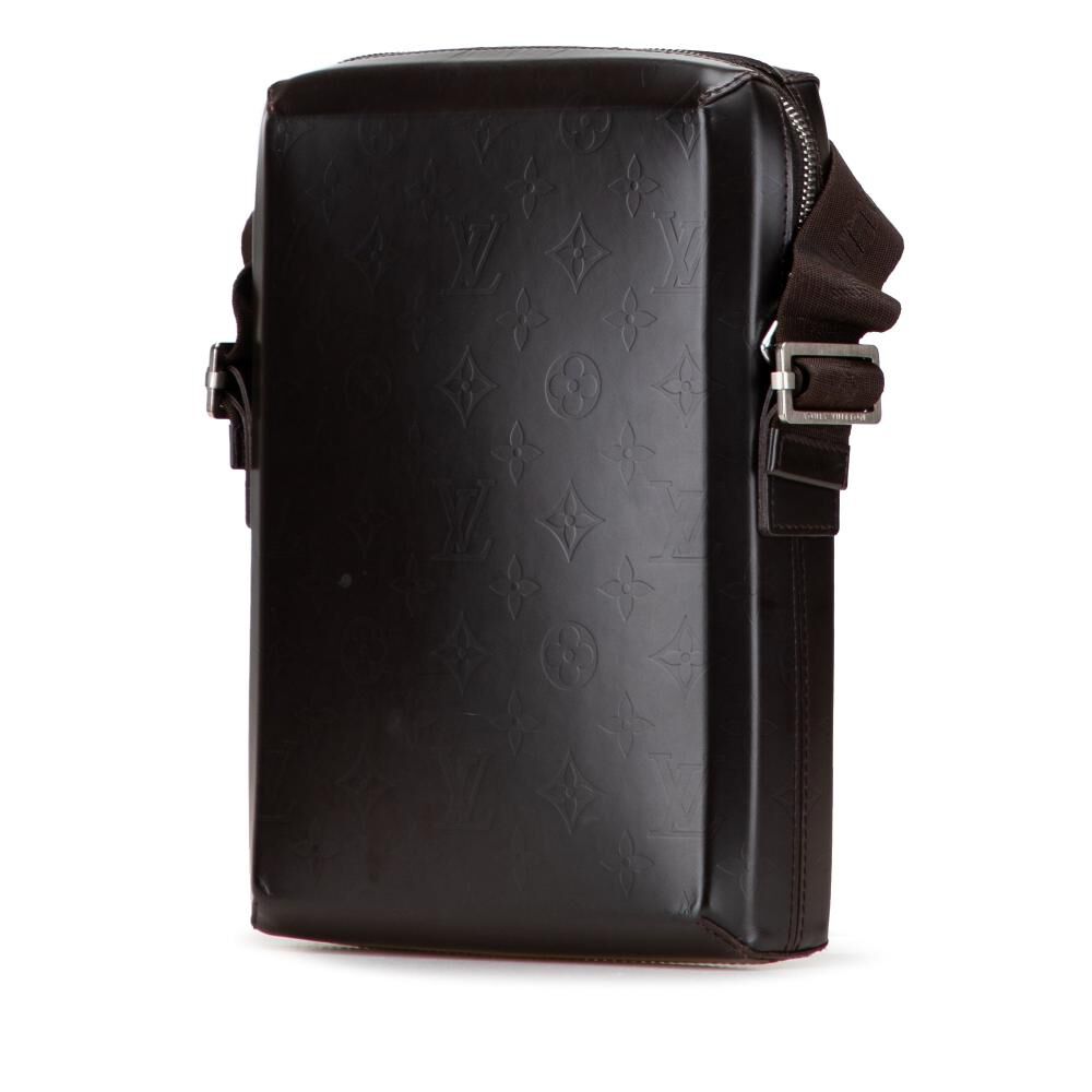 Louis Vuitton Shoulder Bags