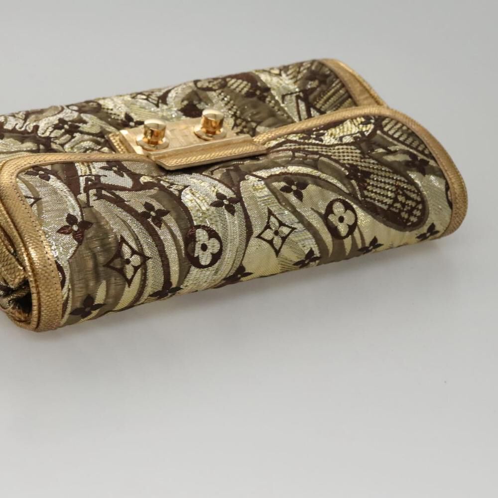 Louis Vuitton Clutch