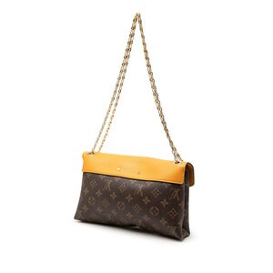 Louis Vuitton Pallas