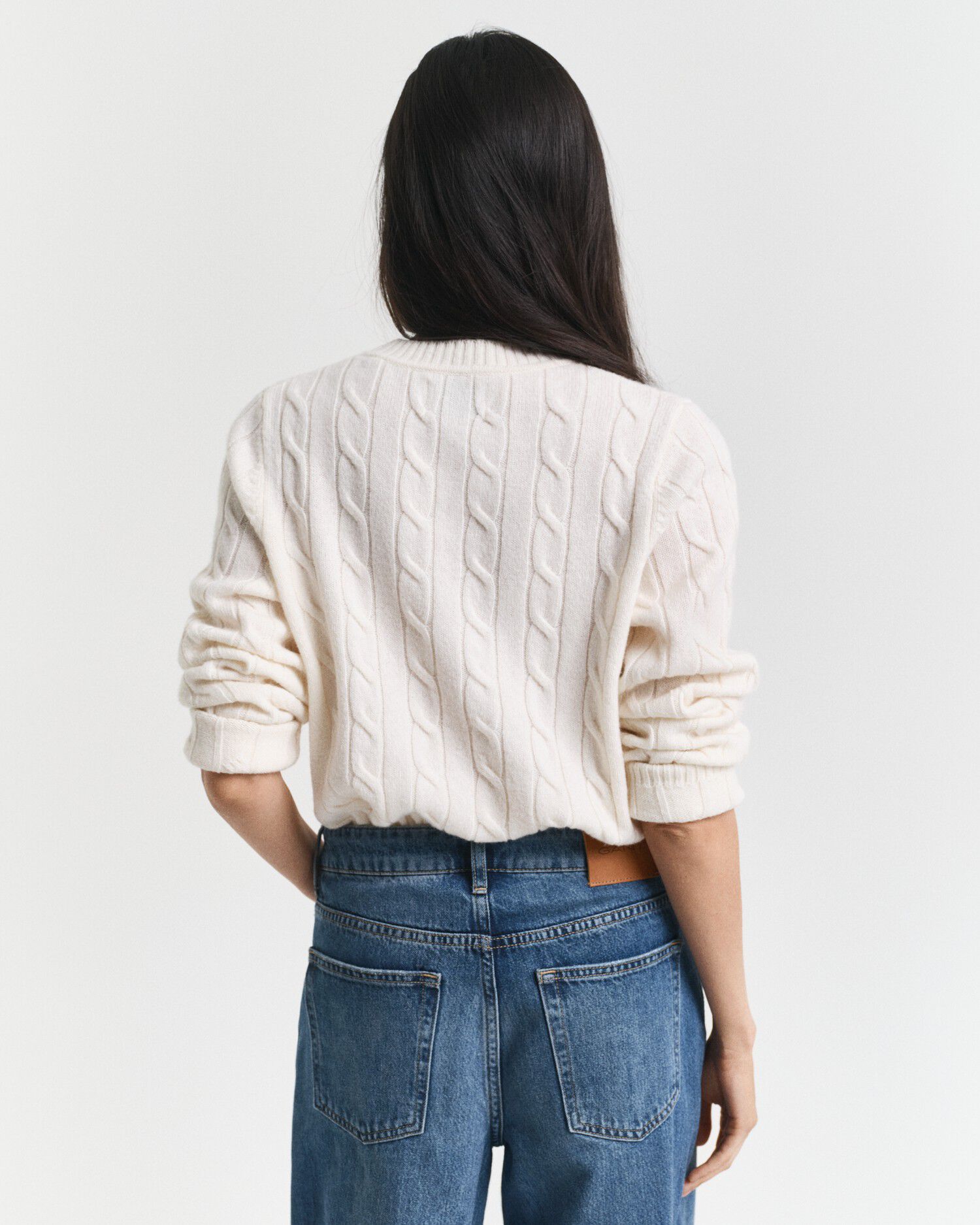 LAMBSWOOL CABLE C-NECK