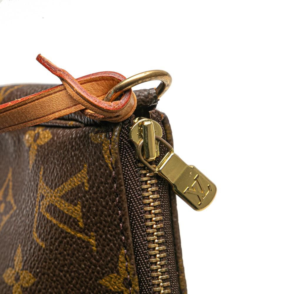 Louis Vuitton Pochette Accessoires