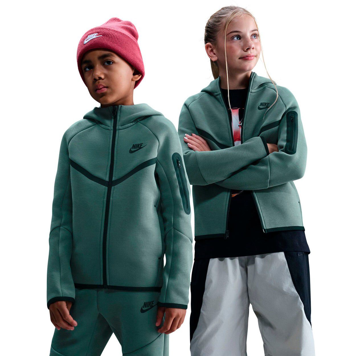 Tech Fleece Full Zip H&aelig;ttetr&oslash;je