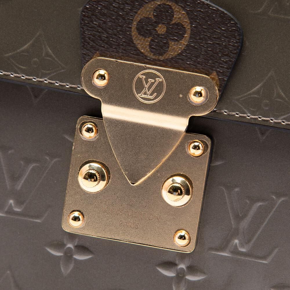 Louis Vuitton Spring Street