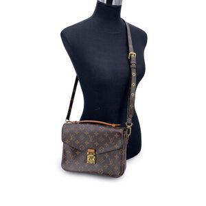Louis Vuitton Crossbody Bag