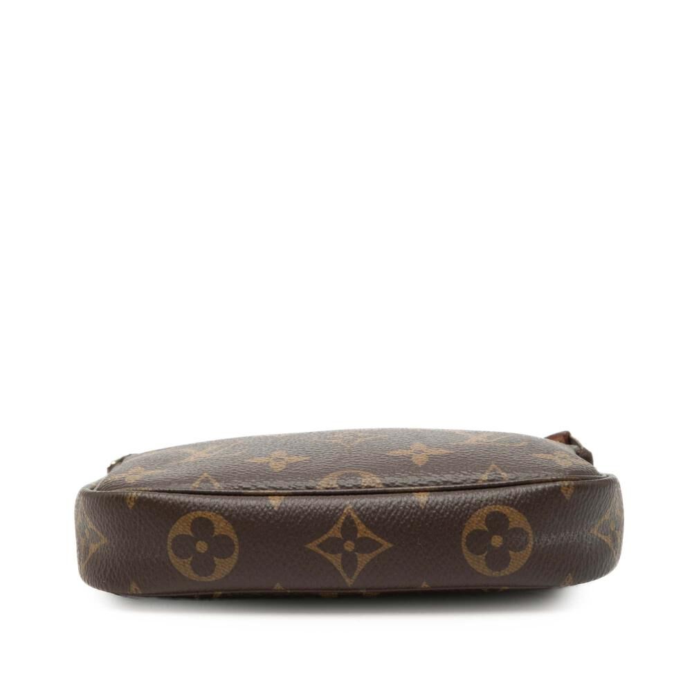 Louis Vuitton Pochette Accessoires
