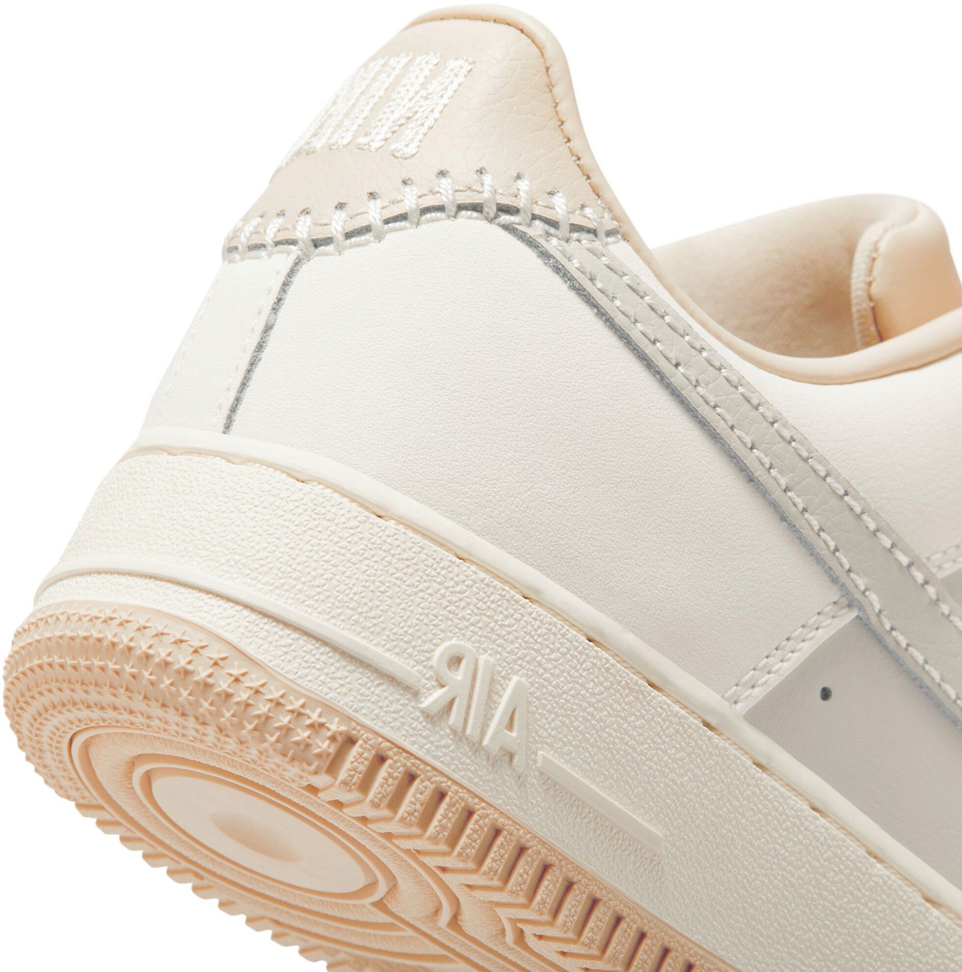 Air Force 1 '07 Sneakers