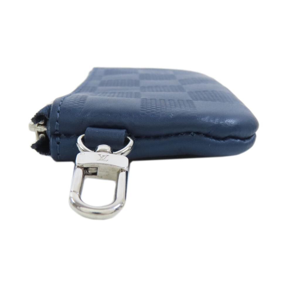 Louis Vuitton Clutch