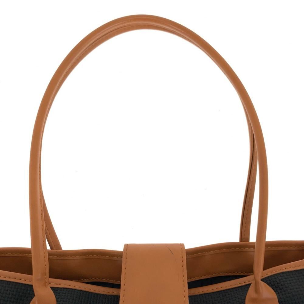 Yves Saint Laurent Tote
