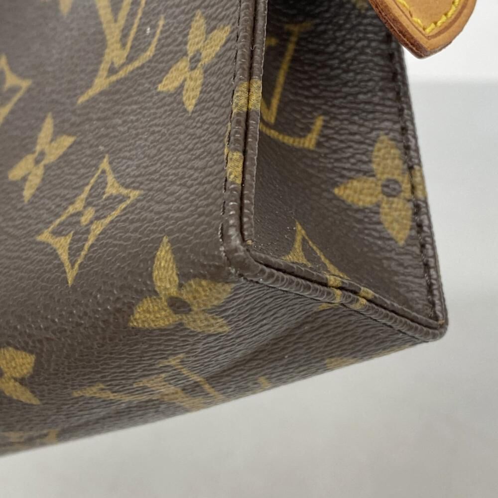 Louis Vuitton Poche Toilette