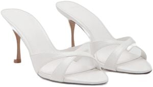 Heel non-structured sandals