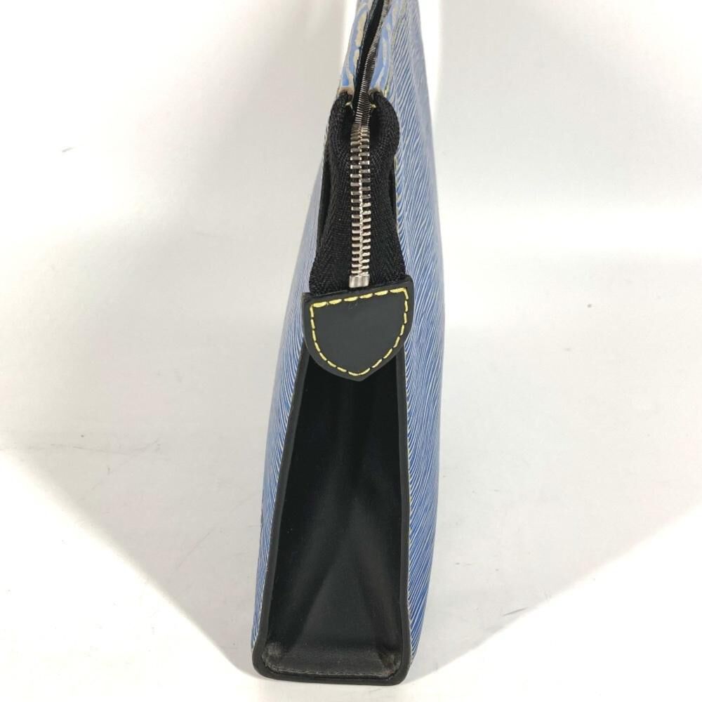 Louis Vuitton Poche Toilette