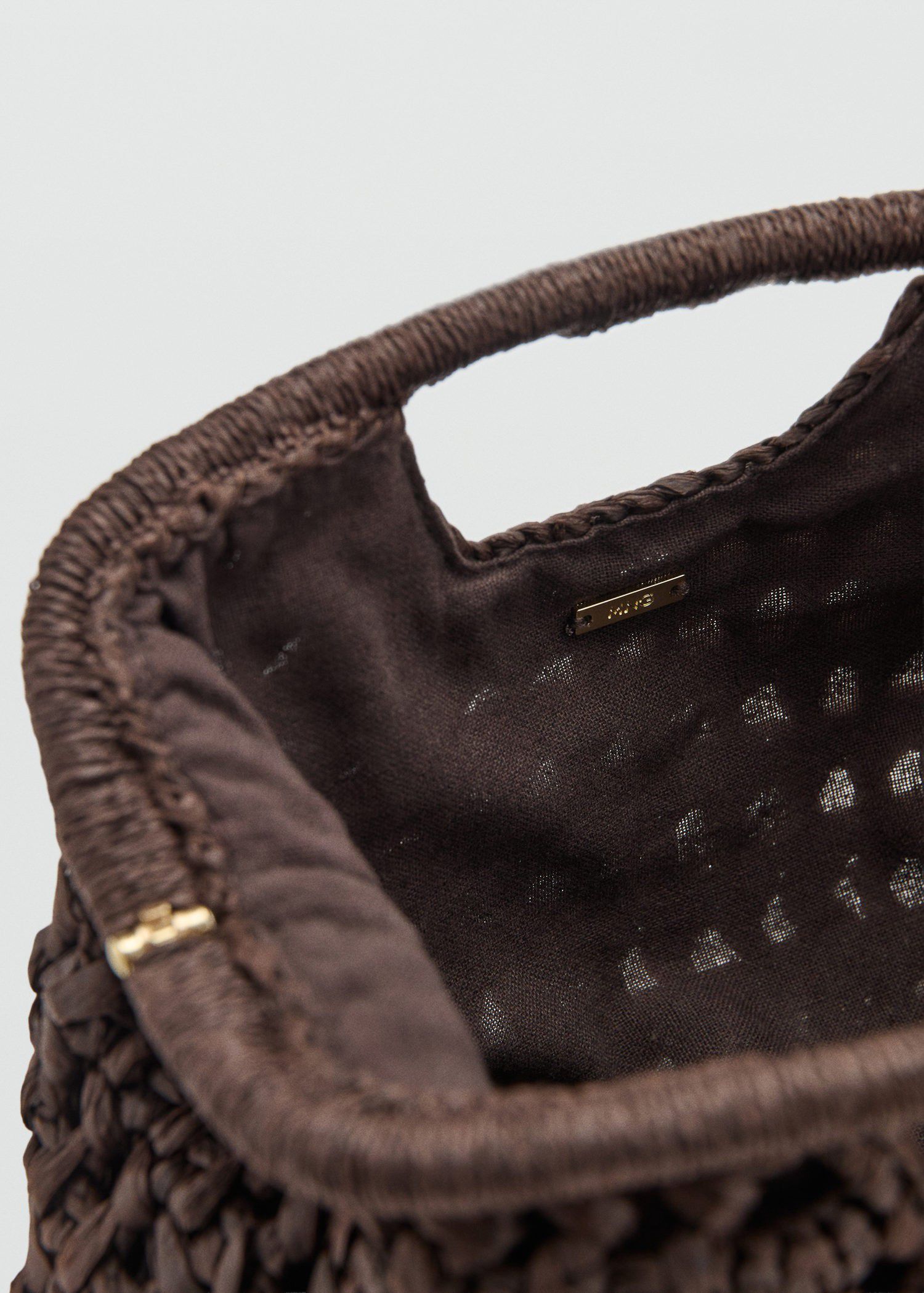 Natural fibre handbag