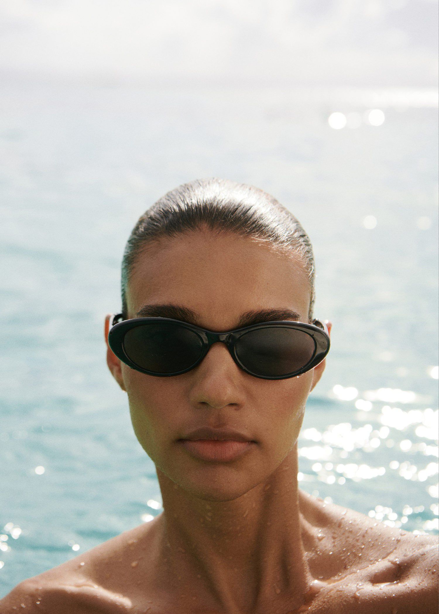 Resin frame sunglasses