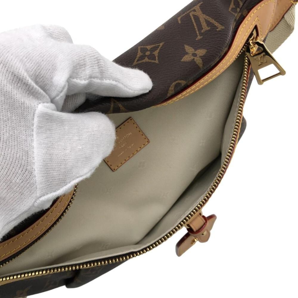 Louis Vuitton Crossbody Bag