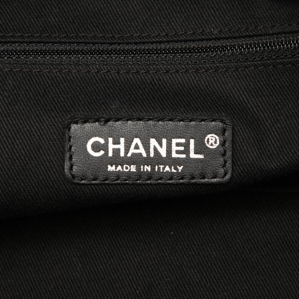 Chanel Shoulder Bag