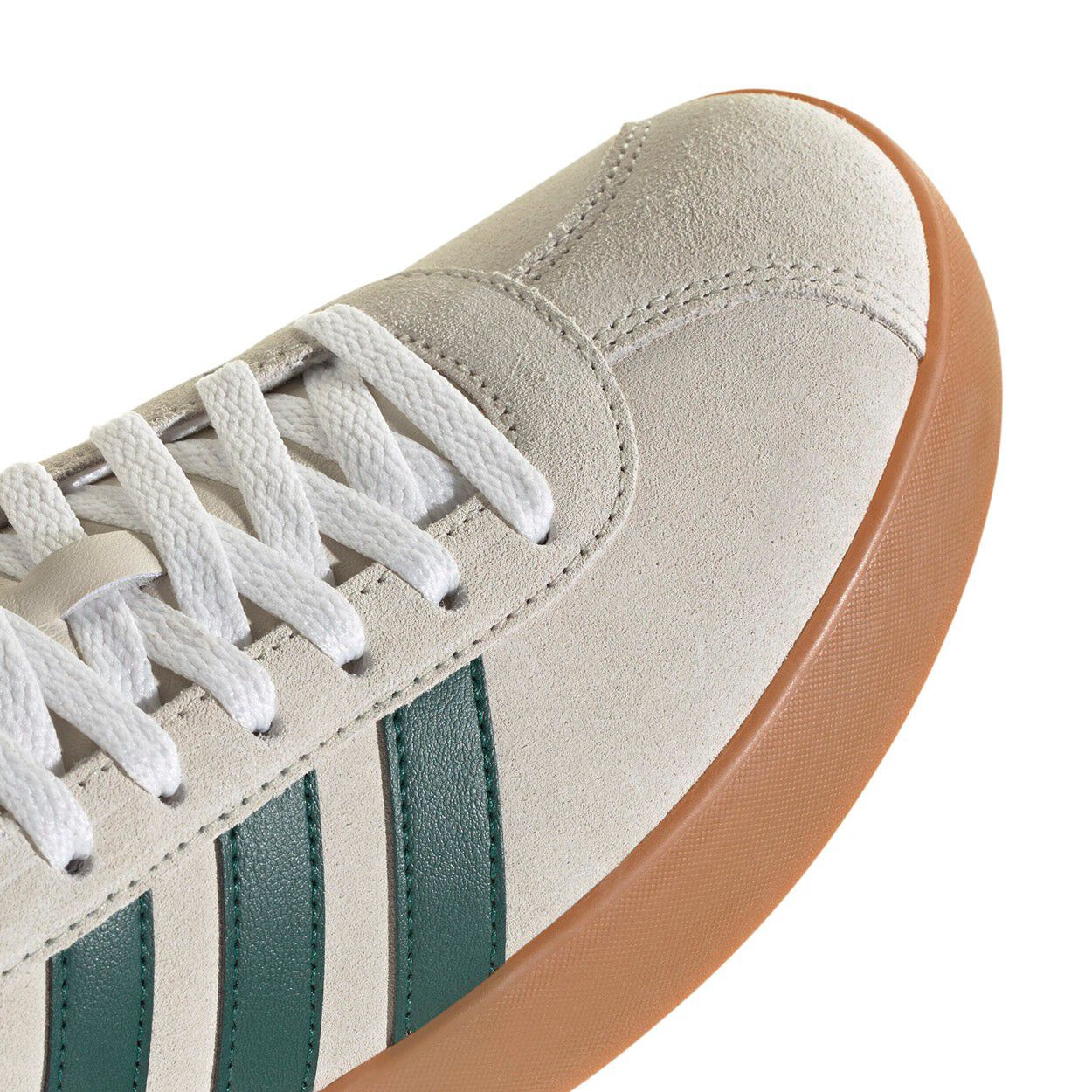 VL Court 3. 0 Sneakers