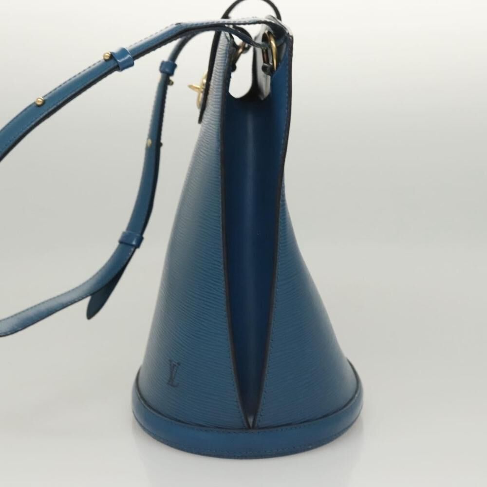 Louis Vuitton Shoulder Bags