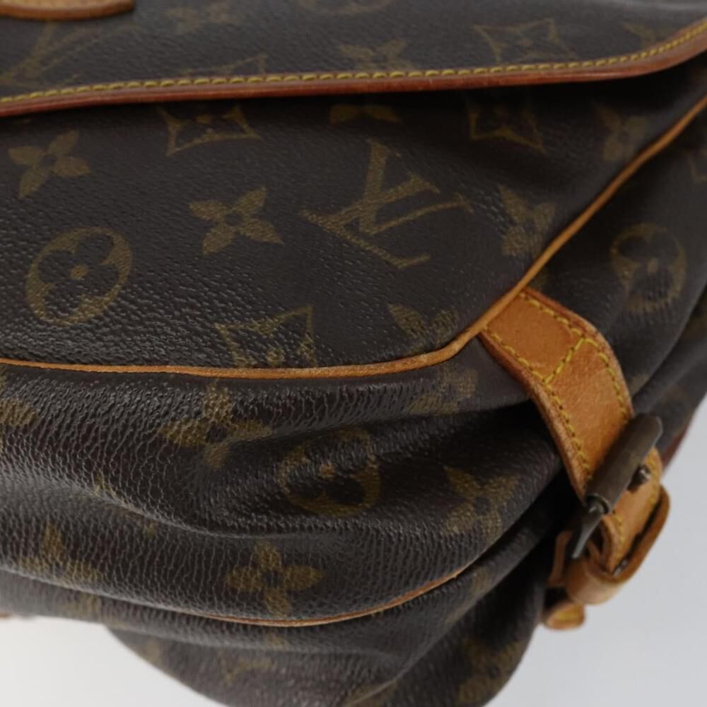 Louis Vuitton Saumur