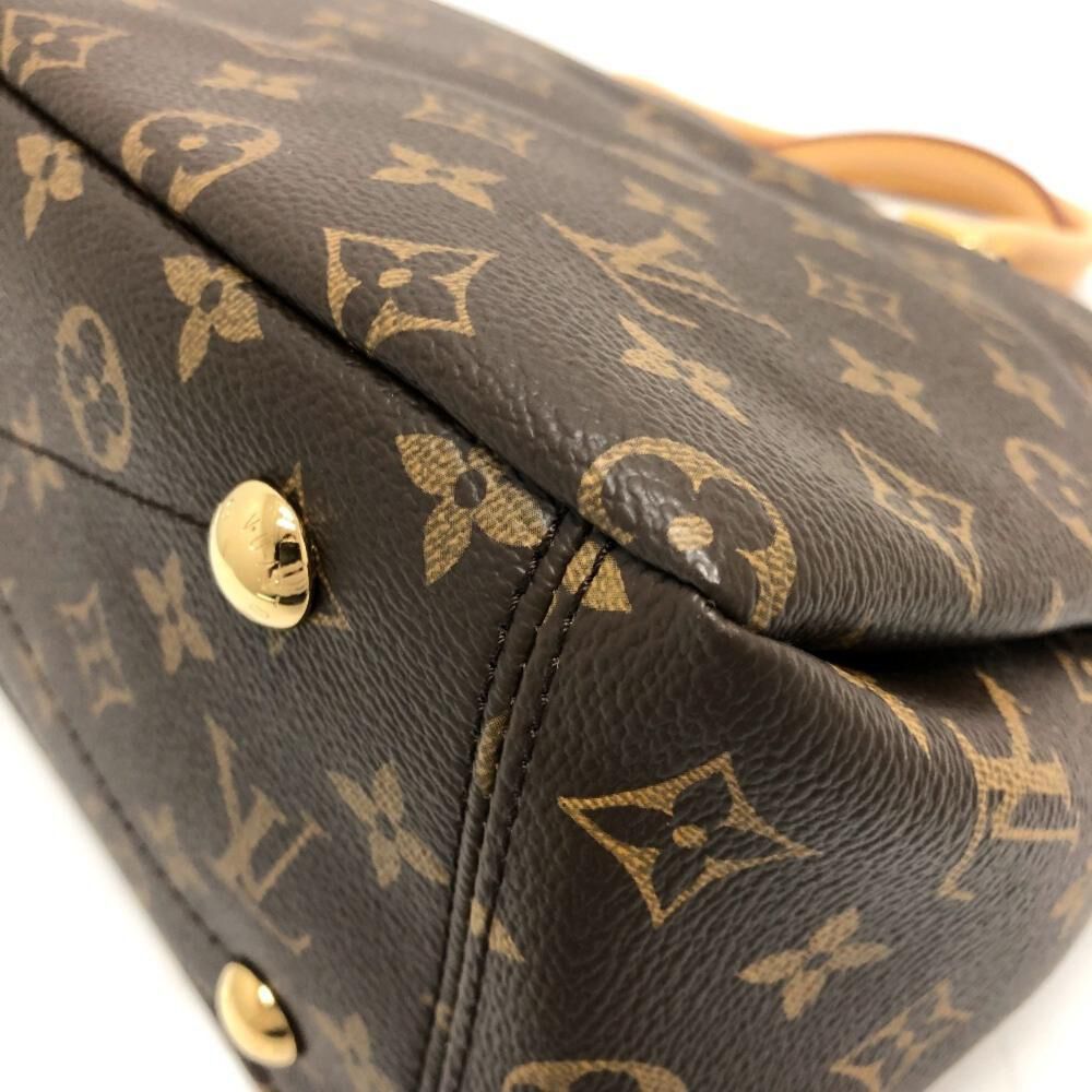Louis Vuitton Pallas