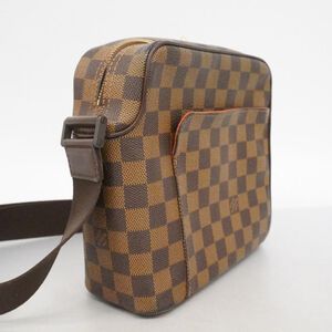 Louis Vuitton Shoulder Bags