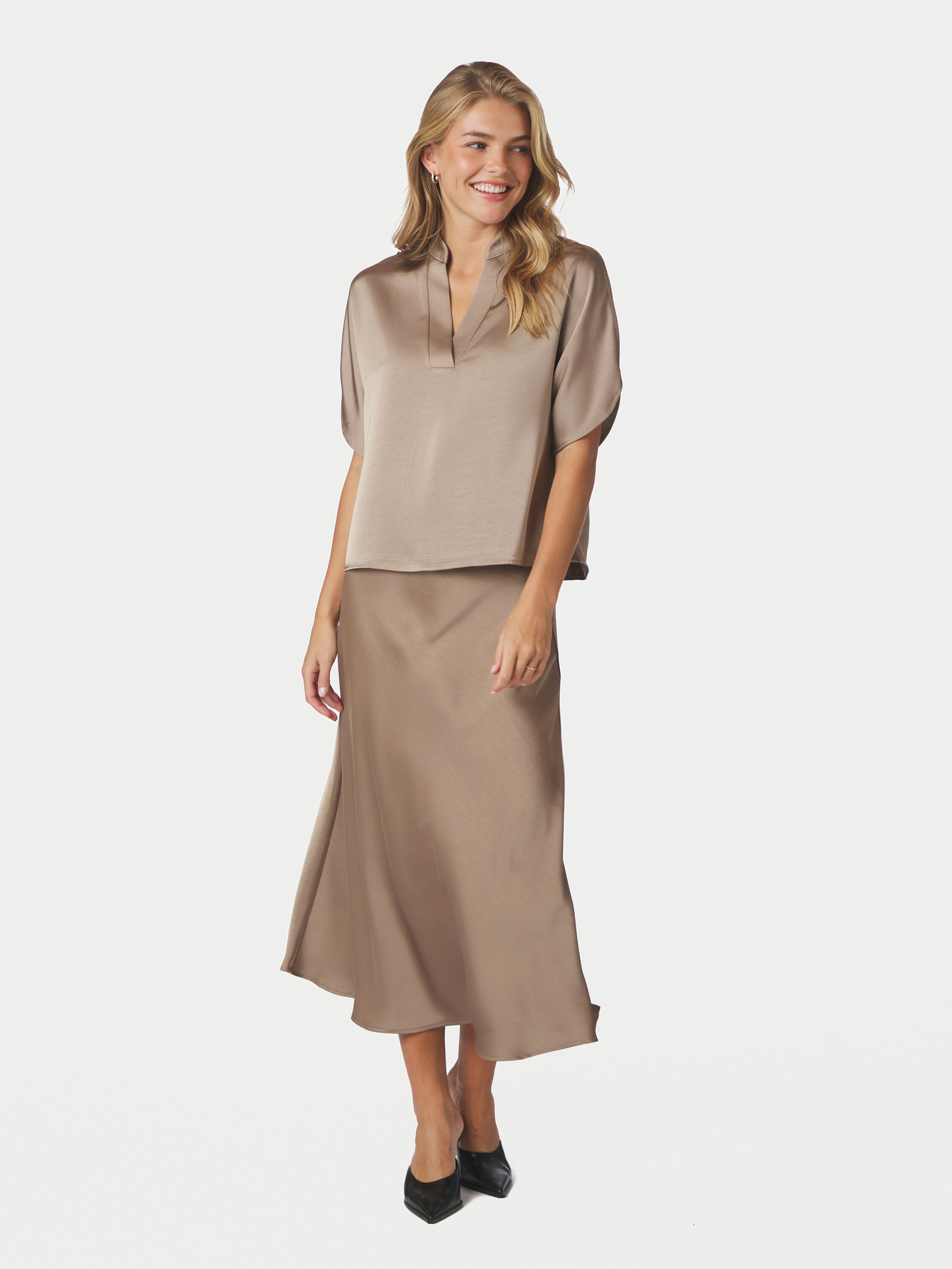 Anelle Heavy Sateen Blouse