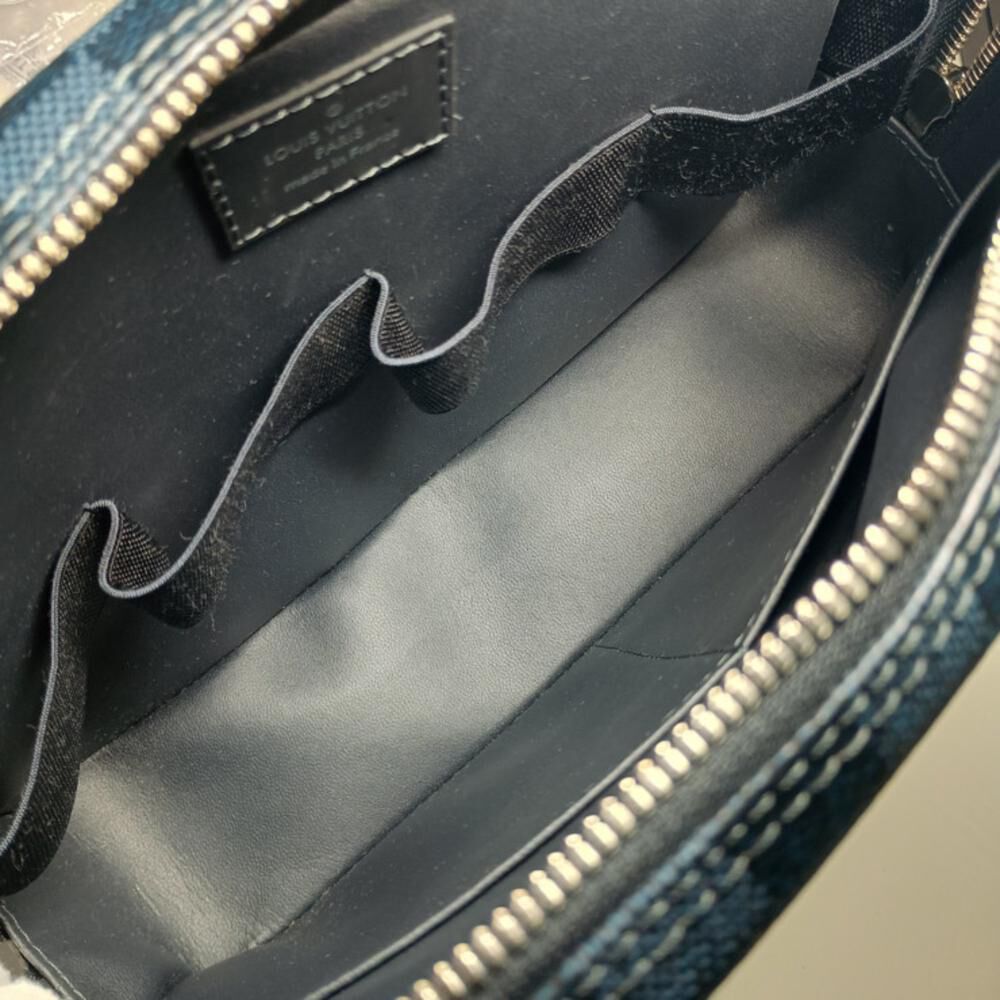 Louis Vuitton Clutch