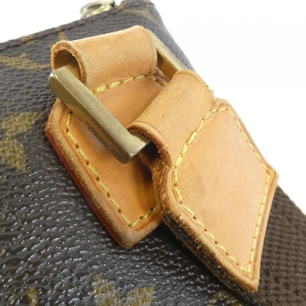 Louis Vuitton Shoulder Bags