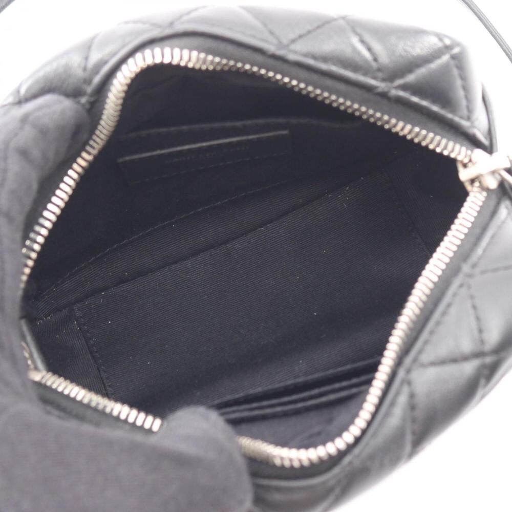 Yves Saint Laurent Shoulder Bag