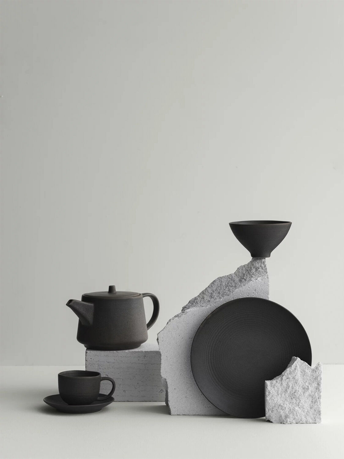 Bowl -KUMI- Colour Espresso Size S