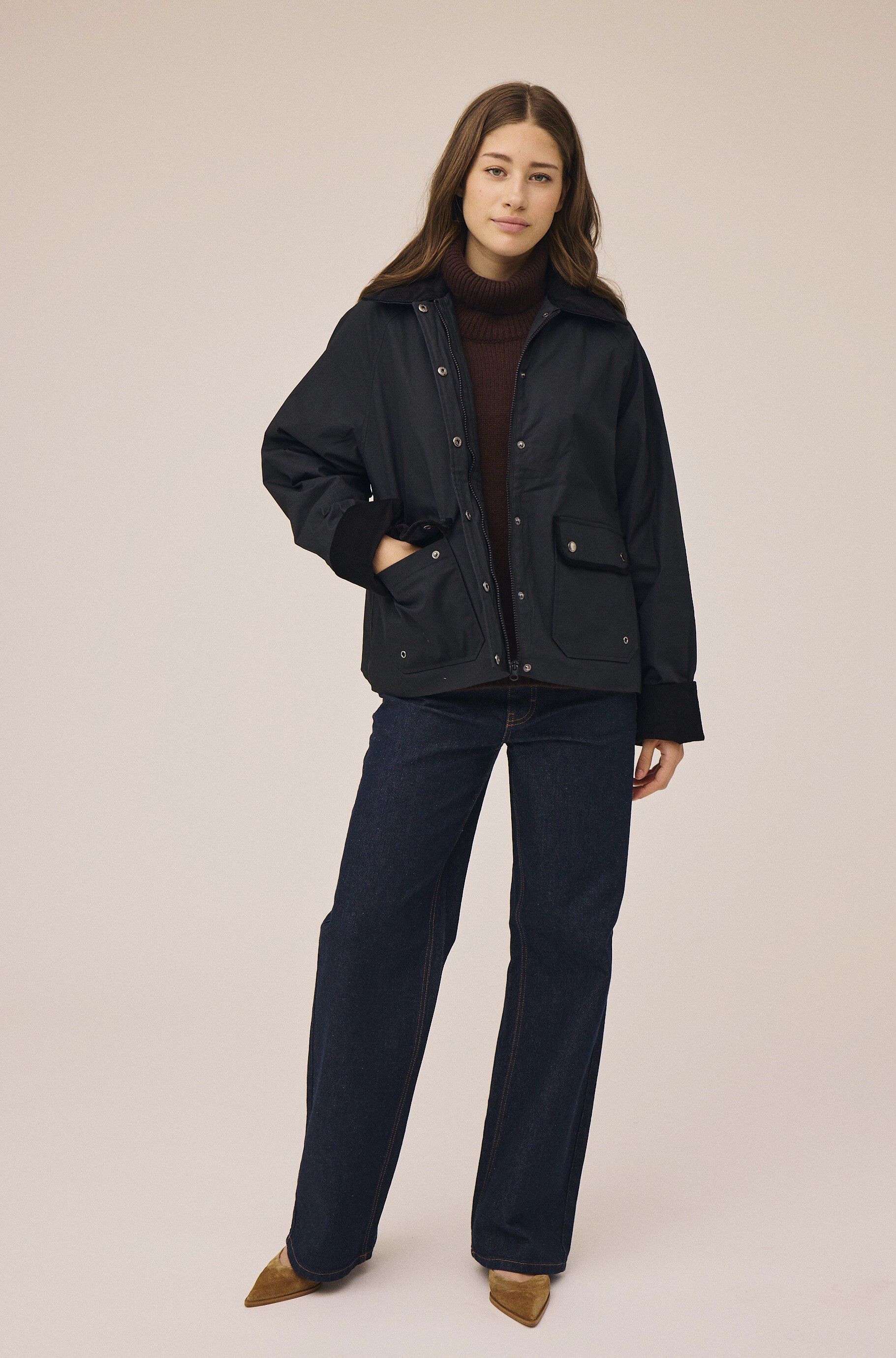 Emmy 9 Jacket with corduroy details - GRS