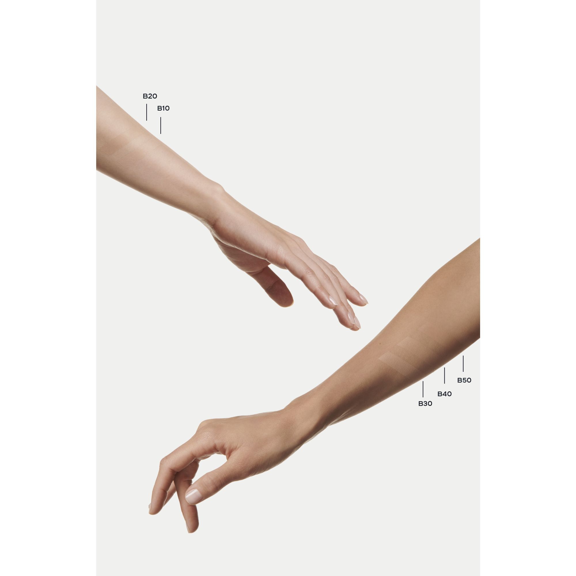 PUDDER FOR EN NATURLIG SUND GL&Oslash;D REFILL