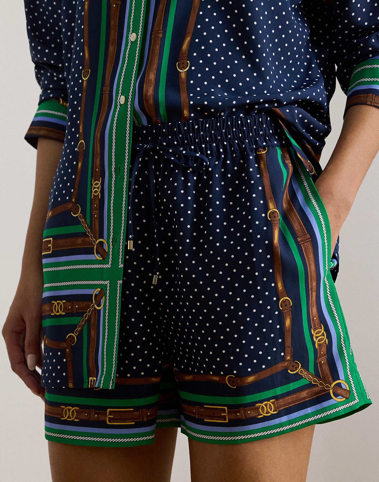 POLY CDC 79-WVN-SHORTS