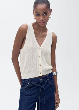 Chunky-knit waistcoat with buttons