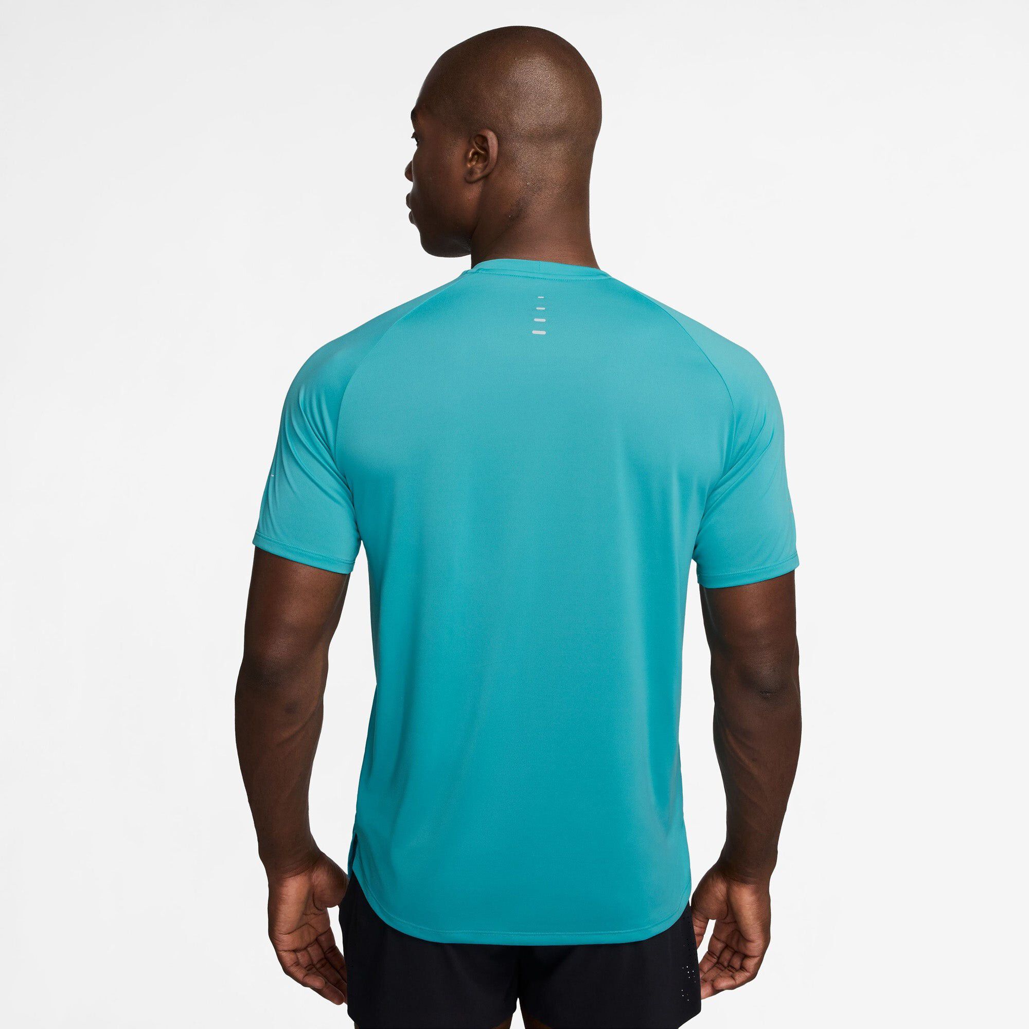 Stride Dri-Fit L&oslash;be T-shirt