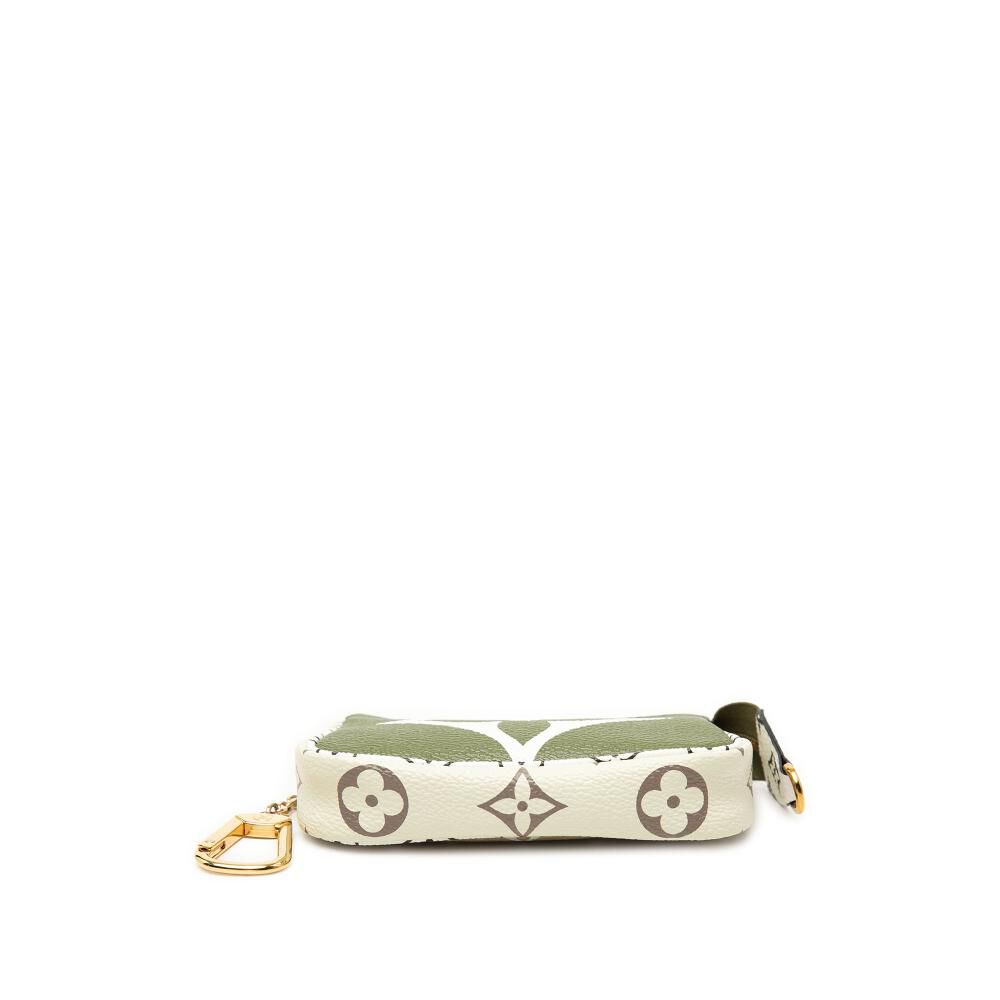 Louis Vuitton Pouch
