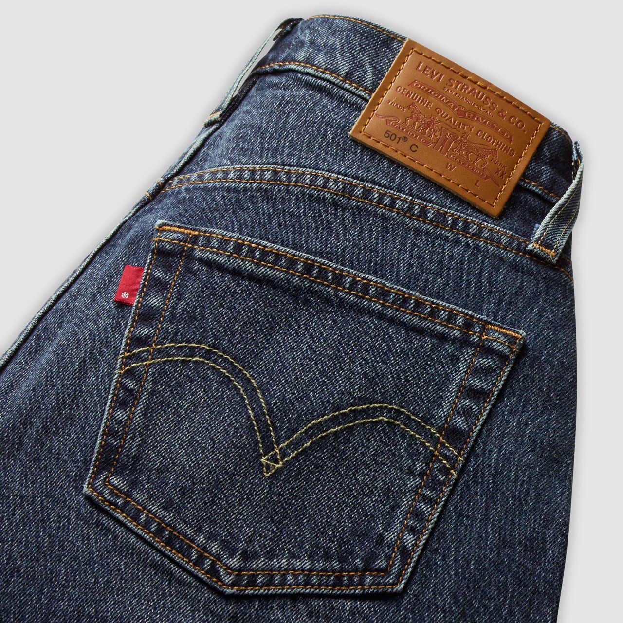 501� Curve Jeans